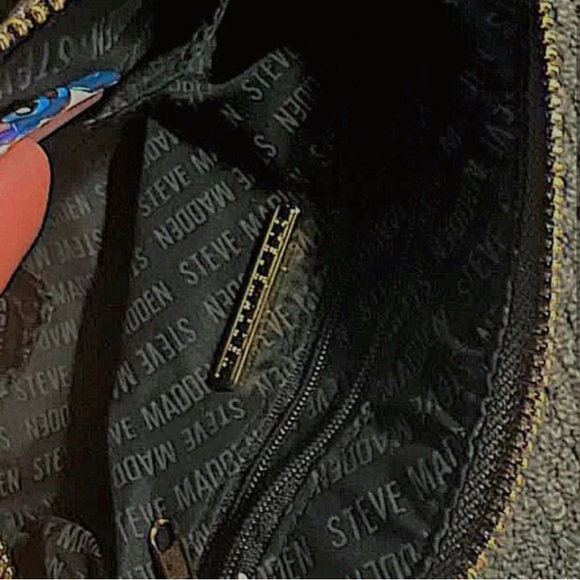 Steve Madden mini - Picture 3 of 4